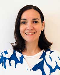 Dr. Iulia Stanescu
